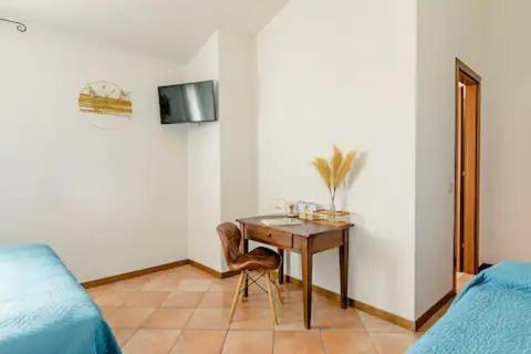 杰马诺 Locanda Delle Grotte Di Onferno酒店 外观 照片